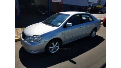 TOYOTA - COROLLA - 2007/2008 - Prata - R$ 45.900,00