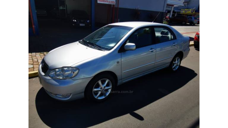 TOYOTA - COROLLA - 2007/2008 - Prata - R$ 45.900,00