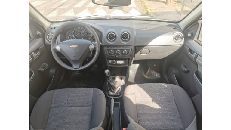 CHEVROLET - CELTA - 2014/2014 - Branca - R$ 36.900,00
