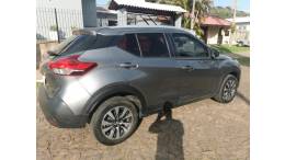 NISSAN - KICKS - 2018/2018 - Cinza - R$ 72.900,00