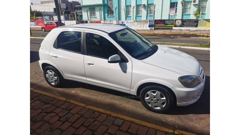 CHEVROLET - CELTA - 2014/2014 - Branca - R$ 36.900,00
