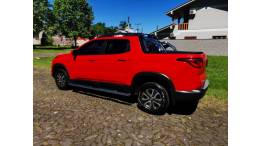 FIAT - TORO - 2018/2019 - Vermelha - R$ 89.900,00