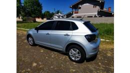 VOLKSWAGEN - POLO - 2025/2026 - Prata - R$ 103.900,00