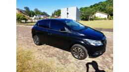 CHEVROLET - ONIX - 2014/2015 - Preta - R$ 53.900,00